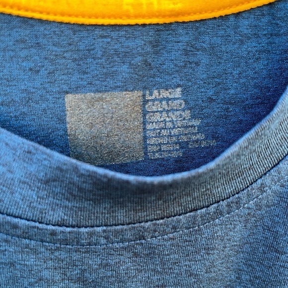 Men's 5.11 Tactical Shirt Blue Solid LS L Rash Guard Active Breath Gym Surf Pool - Picture 2 of 10